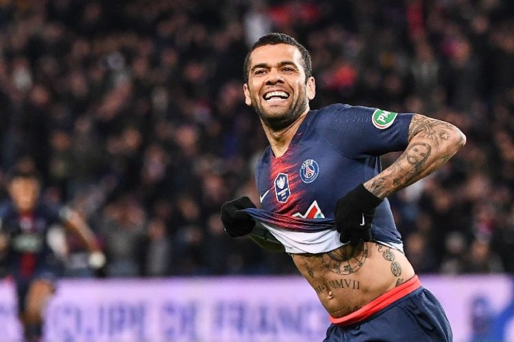 Lejing Esports-包含广州队发布备战花絮，赛后内部沟通，法国杯任务艰巨，球探报告显示潜力的词条